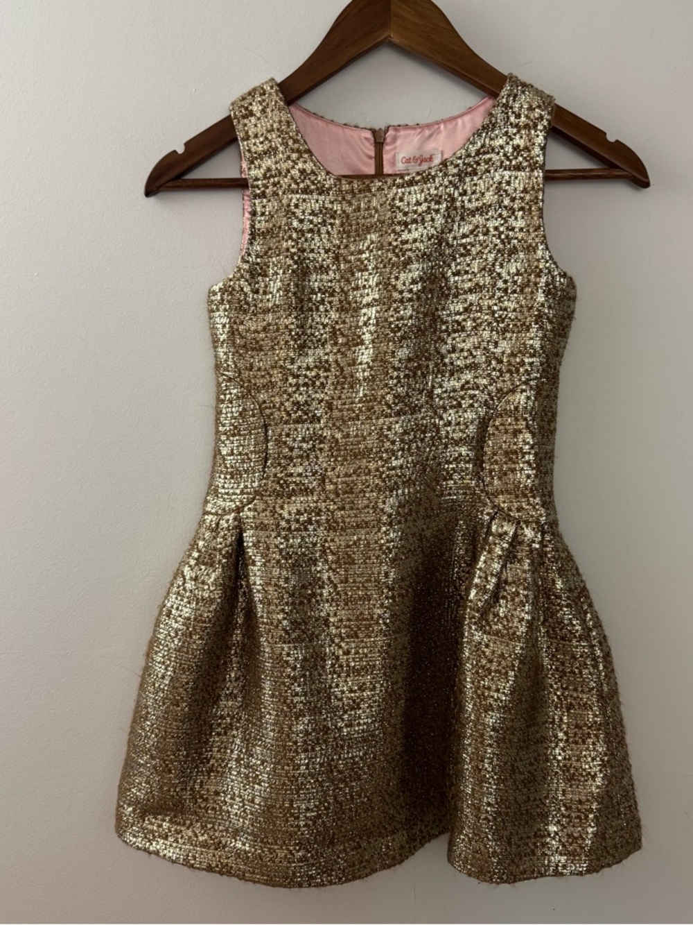 Cat & Jack Gold Sparkle Sleeveless Girls' Party Dress Size M (7/8)